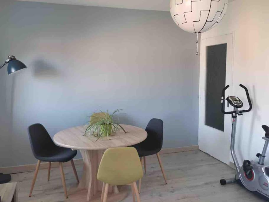 Apartment Au Calme Bourg-en-Bresse